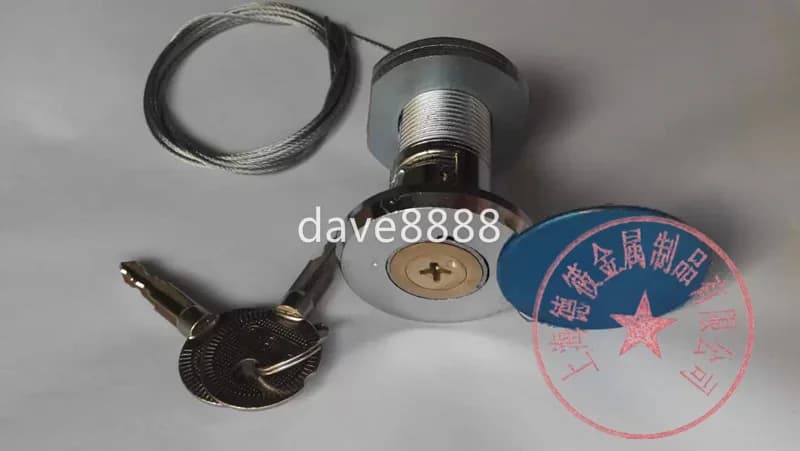 Pièces de porte de Garage, serrures d'obturateur, accessoires de porte de garage, serrure d'urgence, serrure de traction, noyau en acier, serrure de traction
