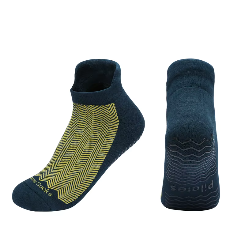 Chaussettes de Pilates professionnelles pour femmes, antidérapantes, respirantes, pour Yoga, Fitness