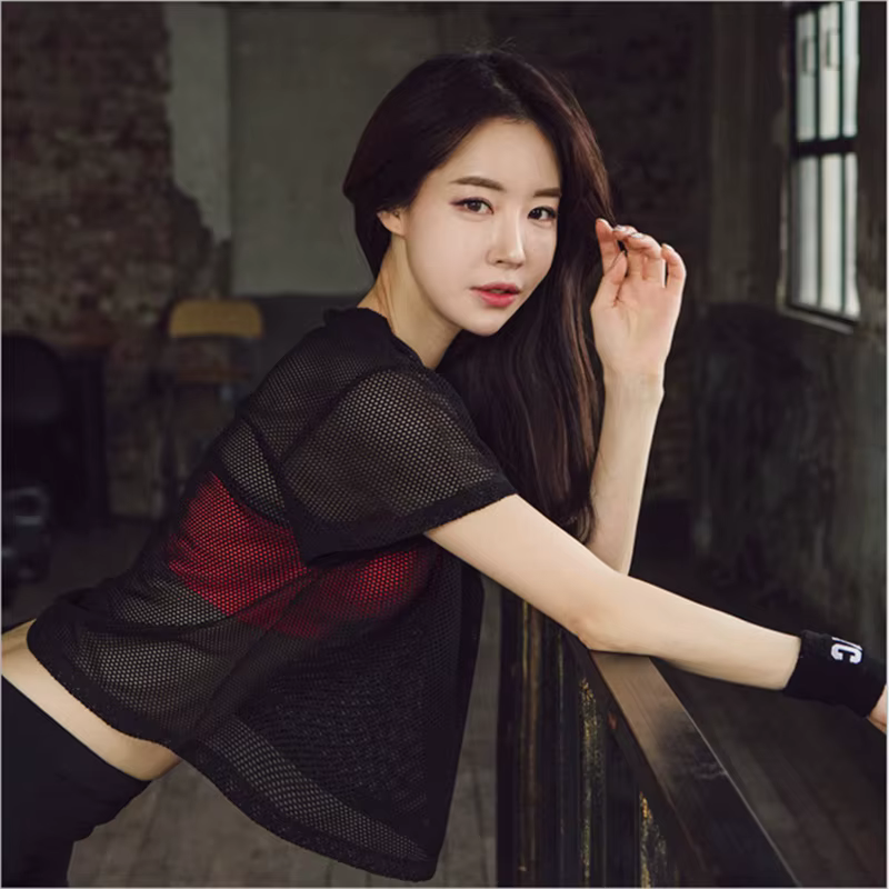 Chemise de yoga en maille pour femmes, t-shirt sexy à manches courtes, haut de sport, chemisier Cove
