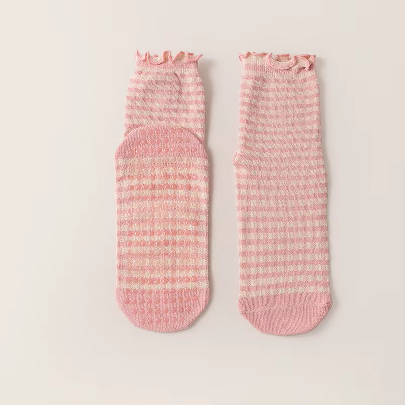Chaussettes de Pilates pour femmes en coton avec bordure festonnée, antidérapantes en silicone, chau