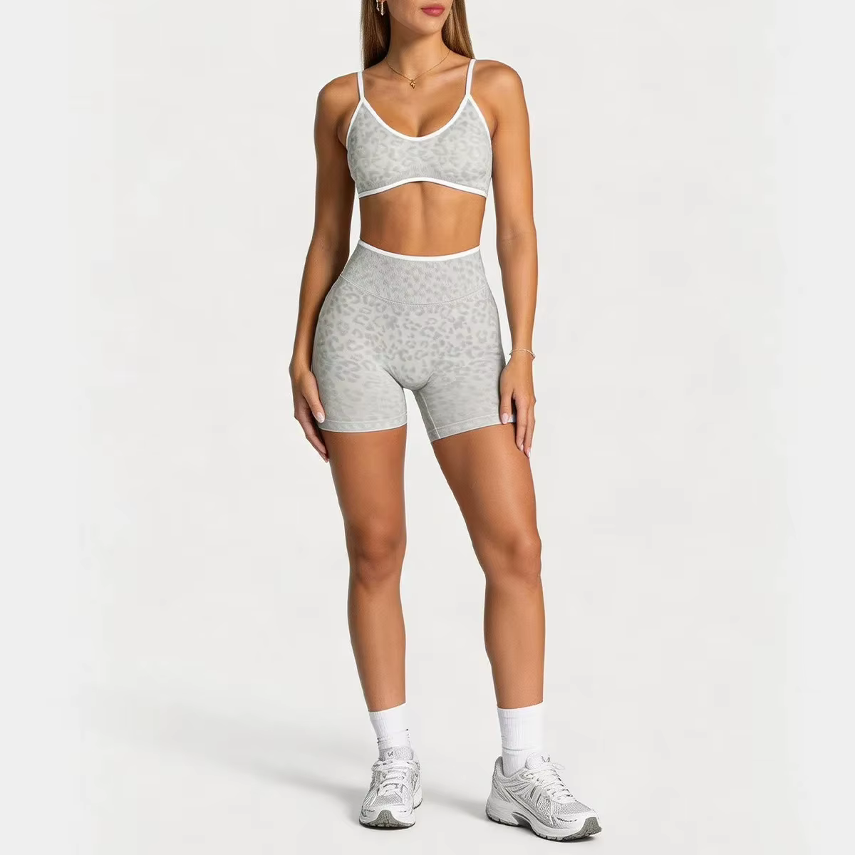 Tenue de sport yoga pour femme, ensemble deux pièces short et haut, vêtements de sport, tenue de gym