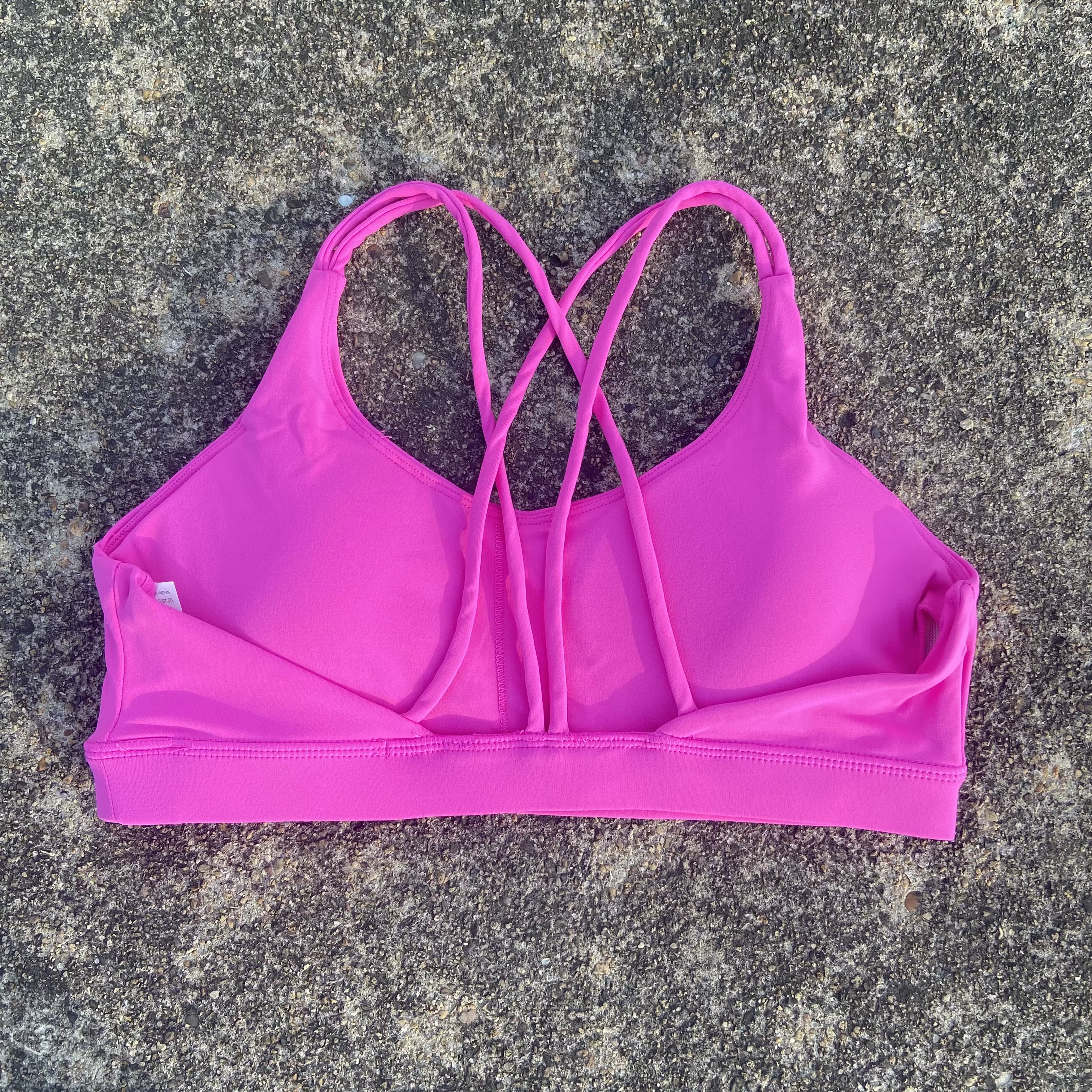 Couleur unie haute résistance Gym sous-vêtements Yoga croix femmes Fitness Sport soutien-gorge haut