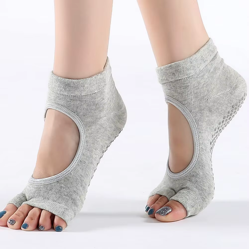 Chaussettes de Yoga antidérapantes pour femmes, de haute qualité, à deux orteils, en coton, pour Pil