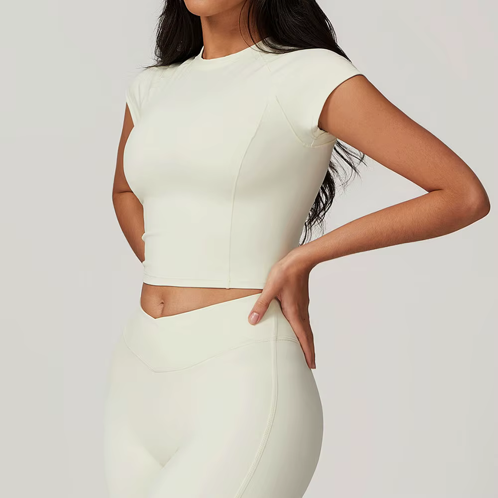 T-shirt de sport sexy à manches courtes pour femme, vêtement d'entraînement, de yoga, serré, de cour