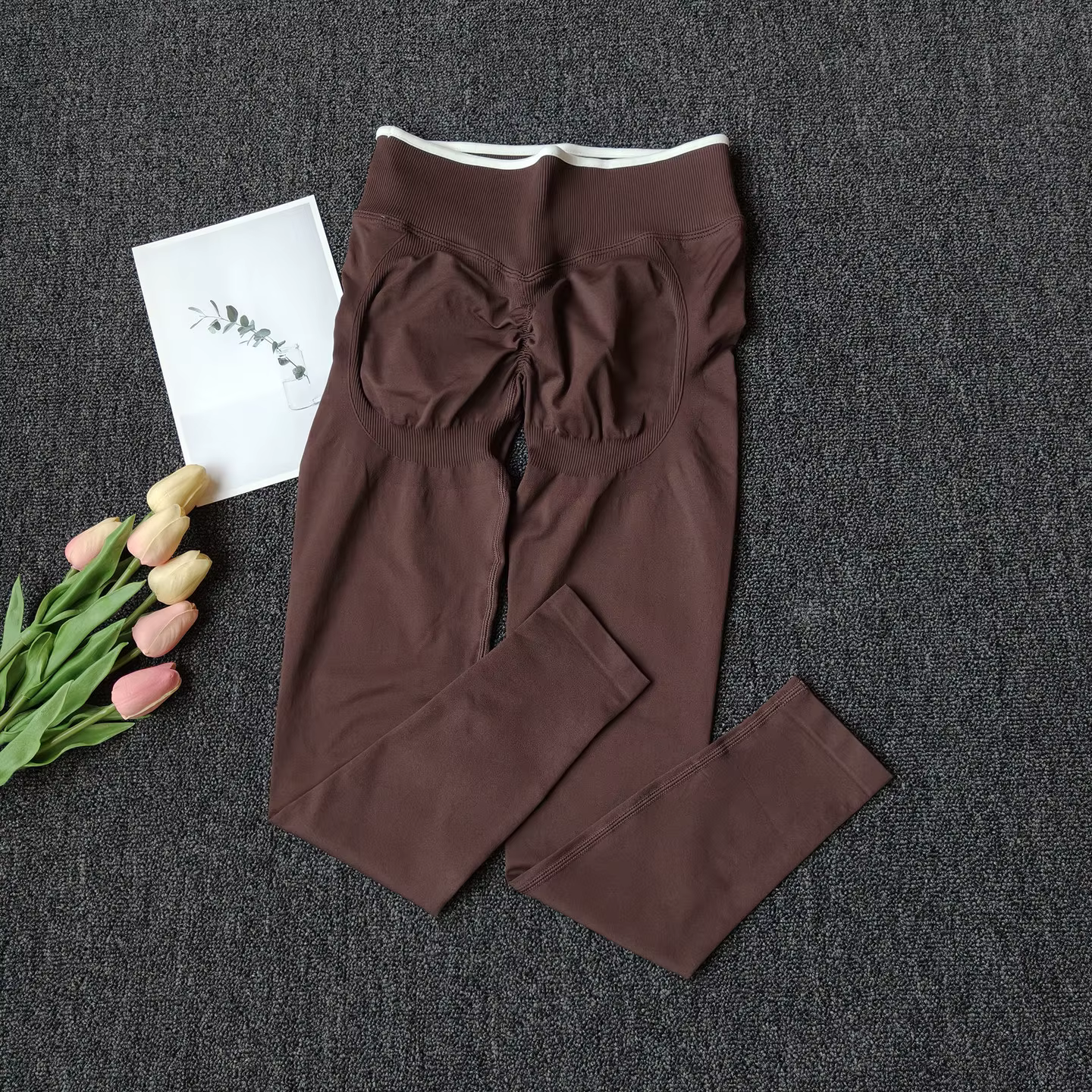 Legging de yoga sans couture taille haute effet galbant pour femme