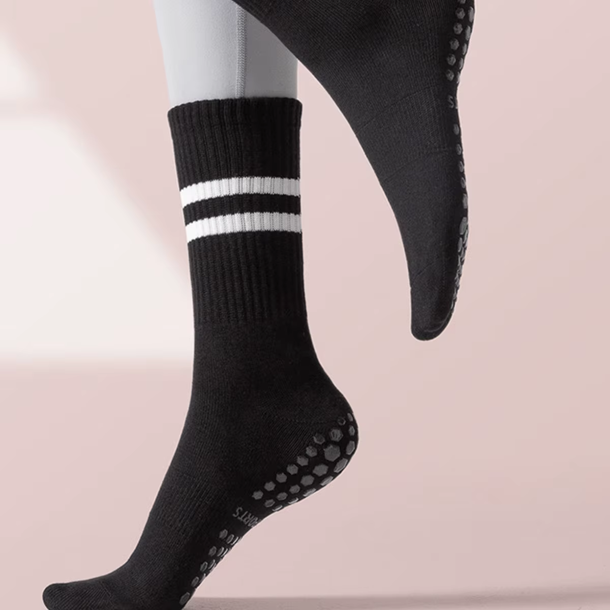 Chaussettes Pilates avec poignées pour femmes