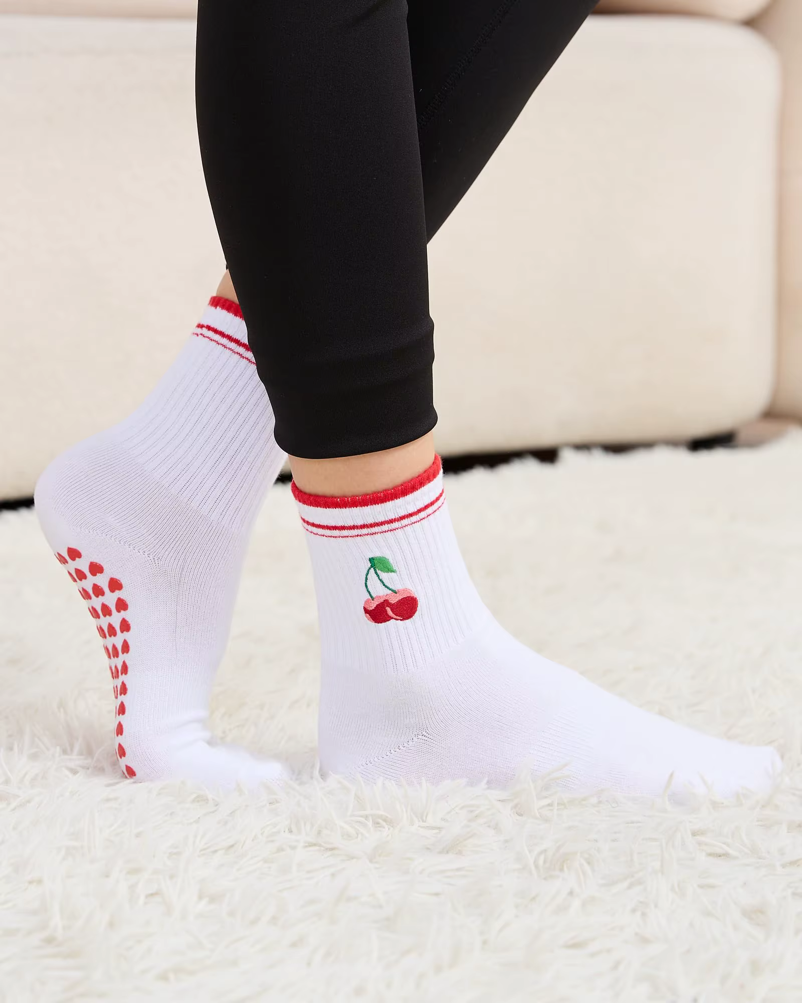 3 paires, 3 paires de chaussettes de Pilates mignonnes avec poignées chaussettes de Yoga à volants pour femmes