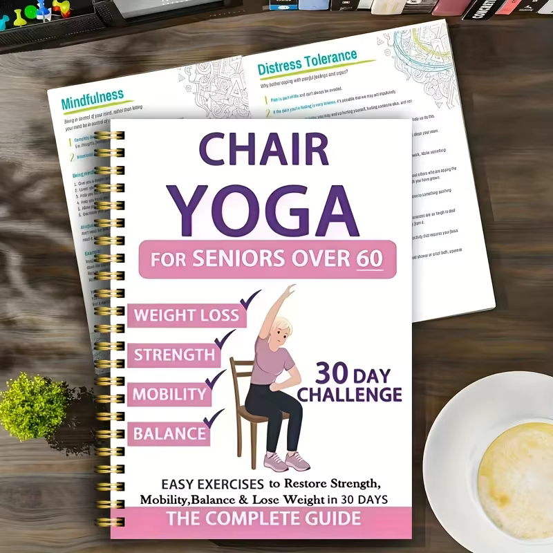 Guide de yoga en position assise sur chaise pour seniors de plus de 60 ans