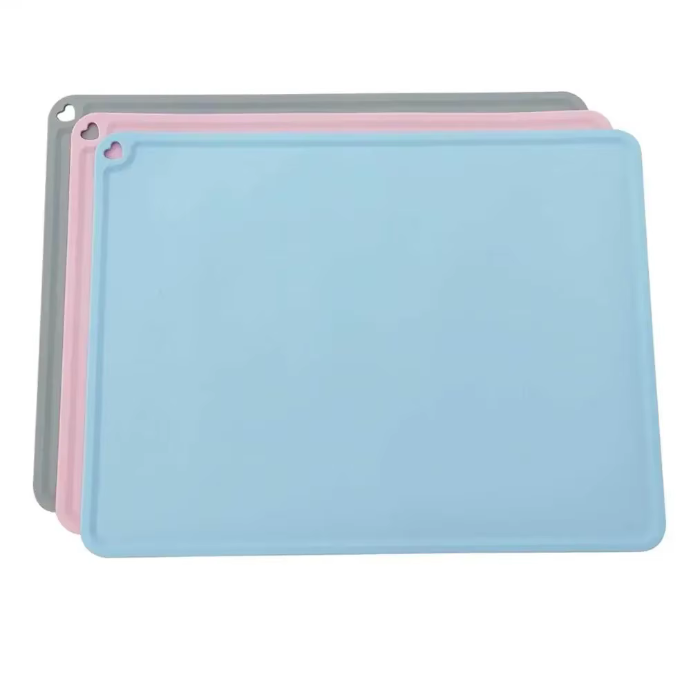 Tapis pour animaux de compagnie antidérapant imperméable de qualité pour animaux de compagnie couleur Silicone tapis de nourriture pour animaux de compagnie bol pour animaux de compagnie coussin d'eau