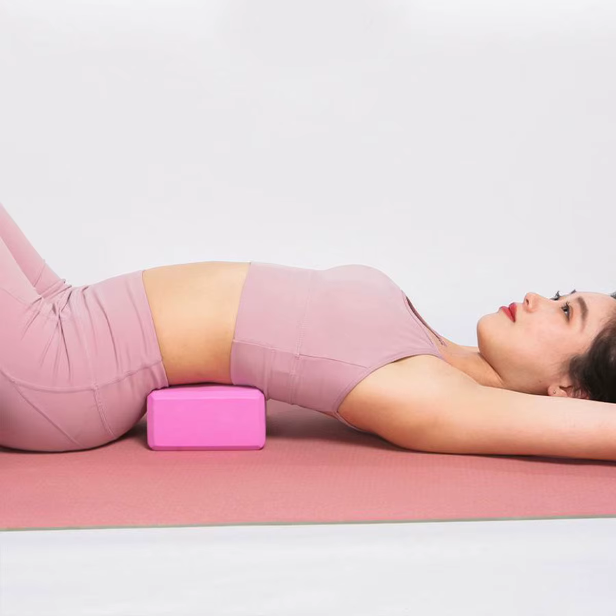 Un morceau de brique de yoga écologique EVA