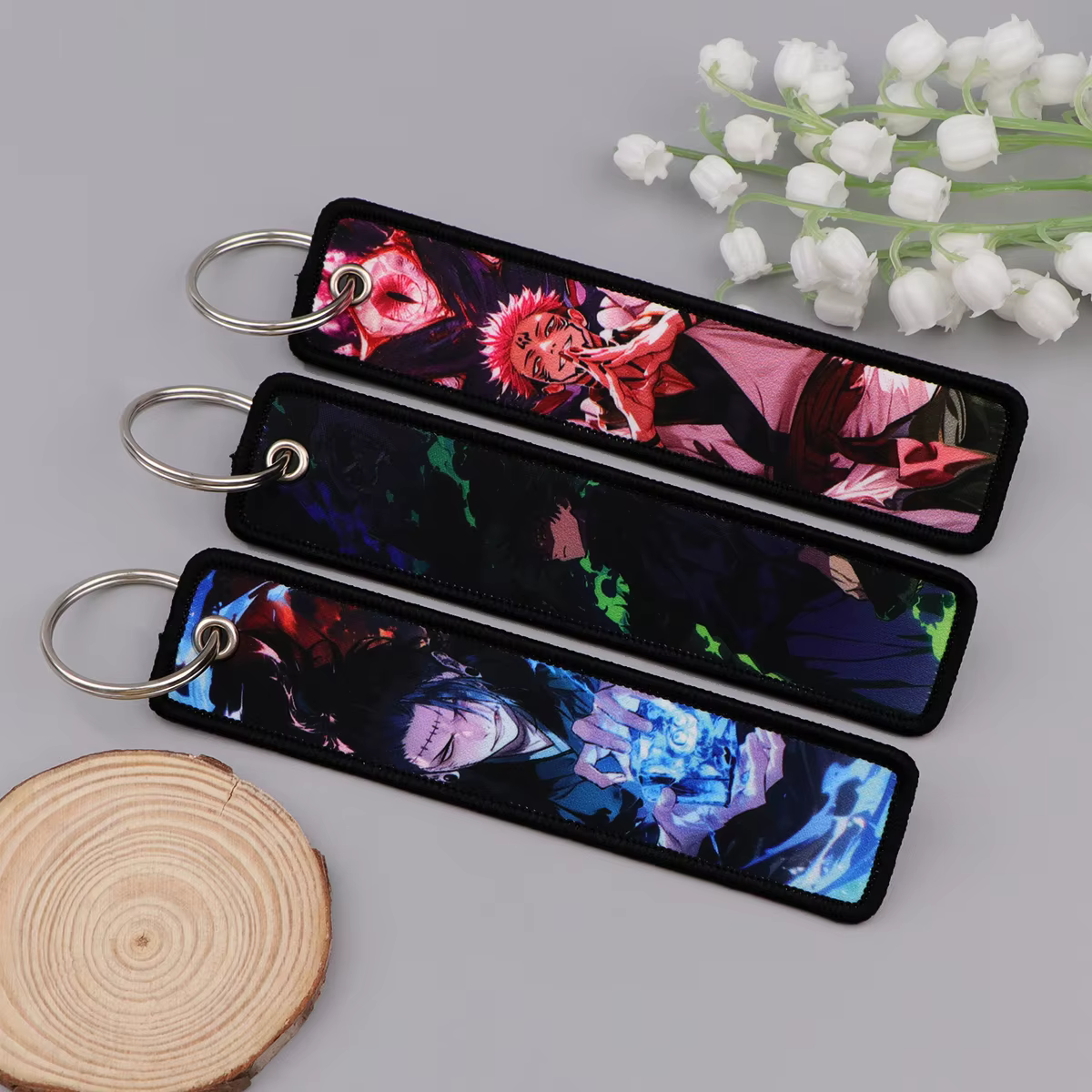 Porte-clés brodés Anime, étiquettes de clés Manga, porte-clés pour femmes et hommes, porte-clés de voiture, accessoires de cosplay, cadeau pour fans Chaveiro