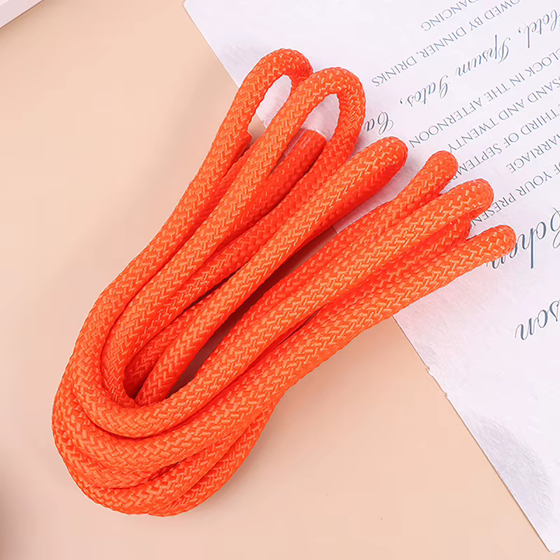 Corde de gymnastique artistique