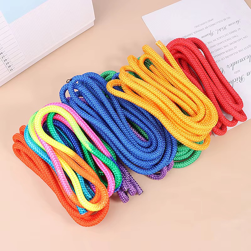 Corde de gymnastique artistique