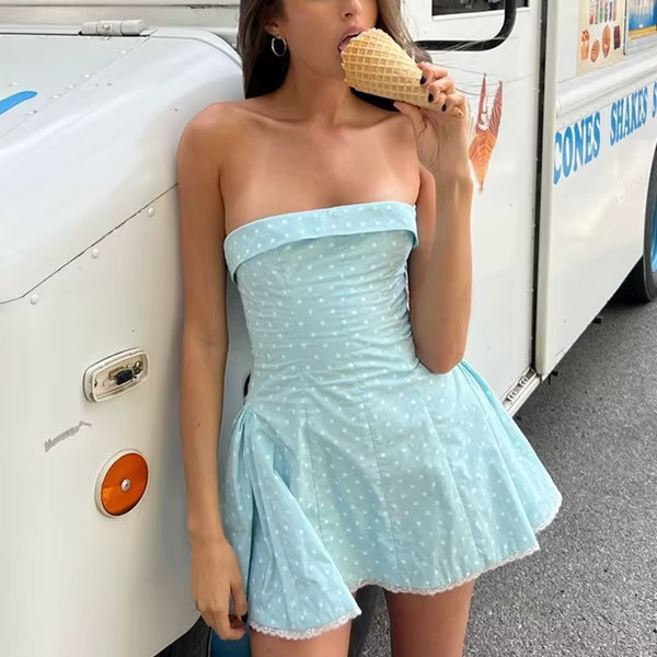 Vêtements pour femmes – Nouvelle collection été 2026 – Robe bustier sexy style Spice Girl à col bateau