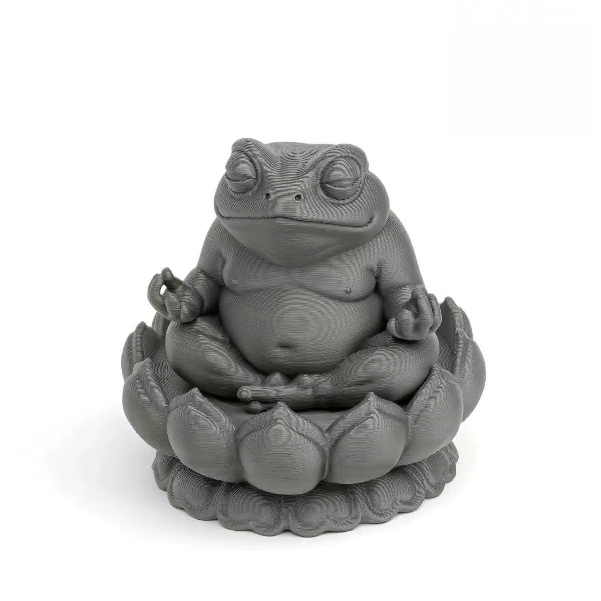 Une grenouille Zen potelée