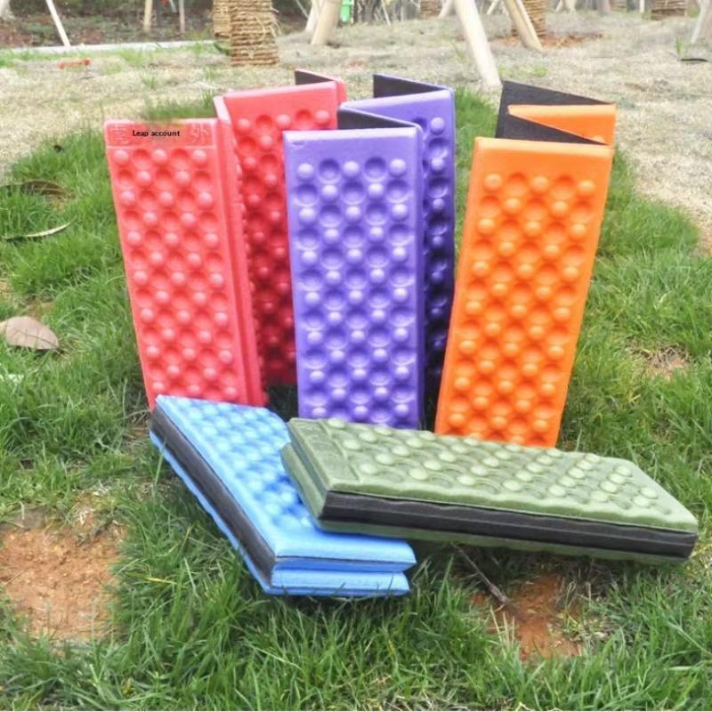 Tapis de massage nid d'abeille pliable en 4 parties en XPE