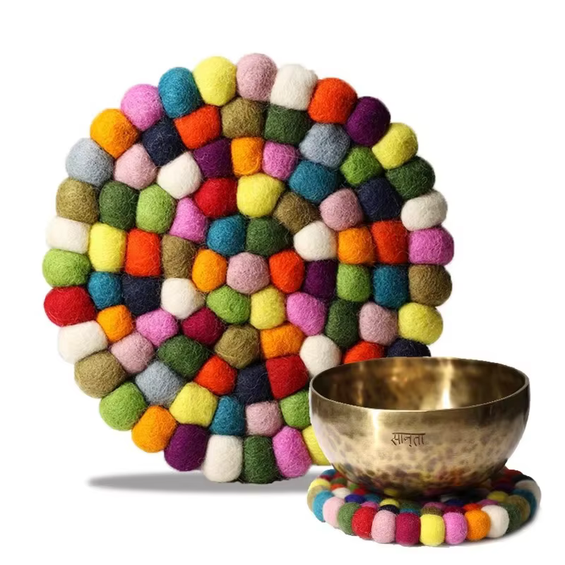 Tapis de bol chantant en feutre de laine